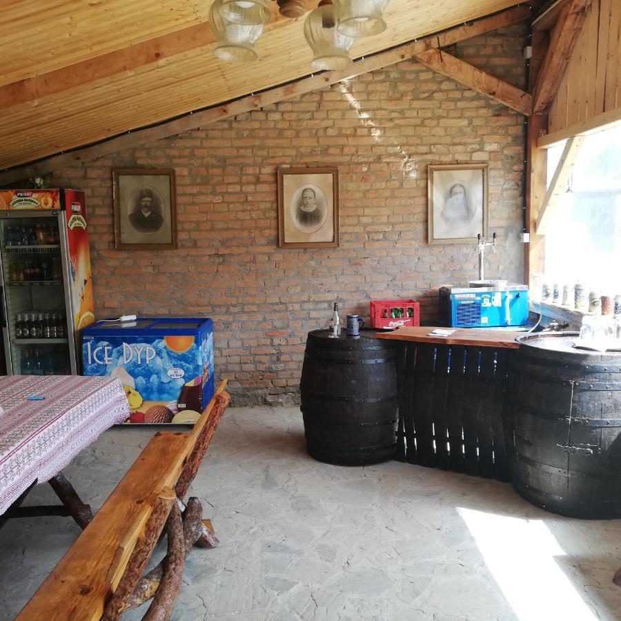Casa Din Barcut Pension Buitenkant foto
