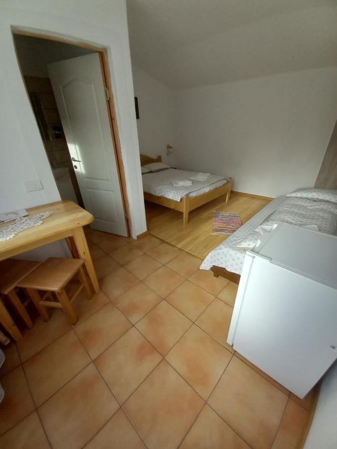 Casa Din Barcut Pension Buitenkant foto