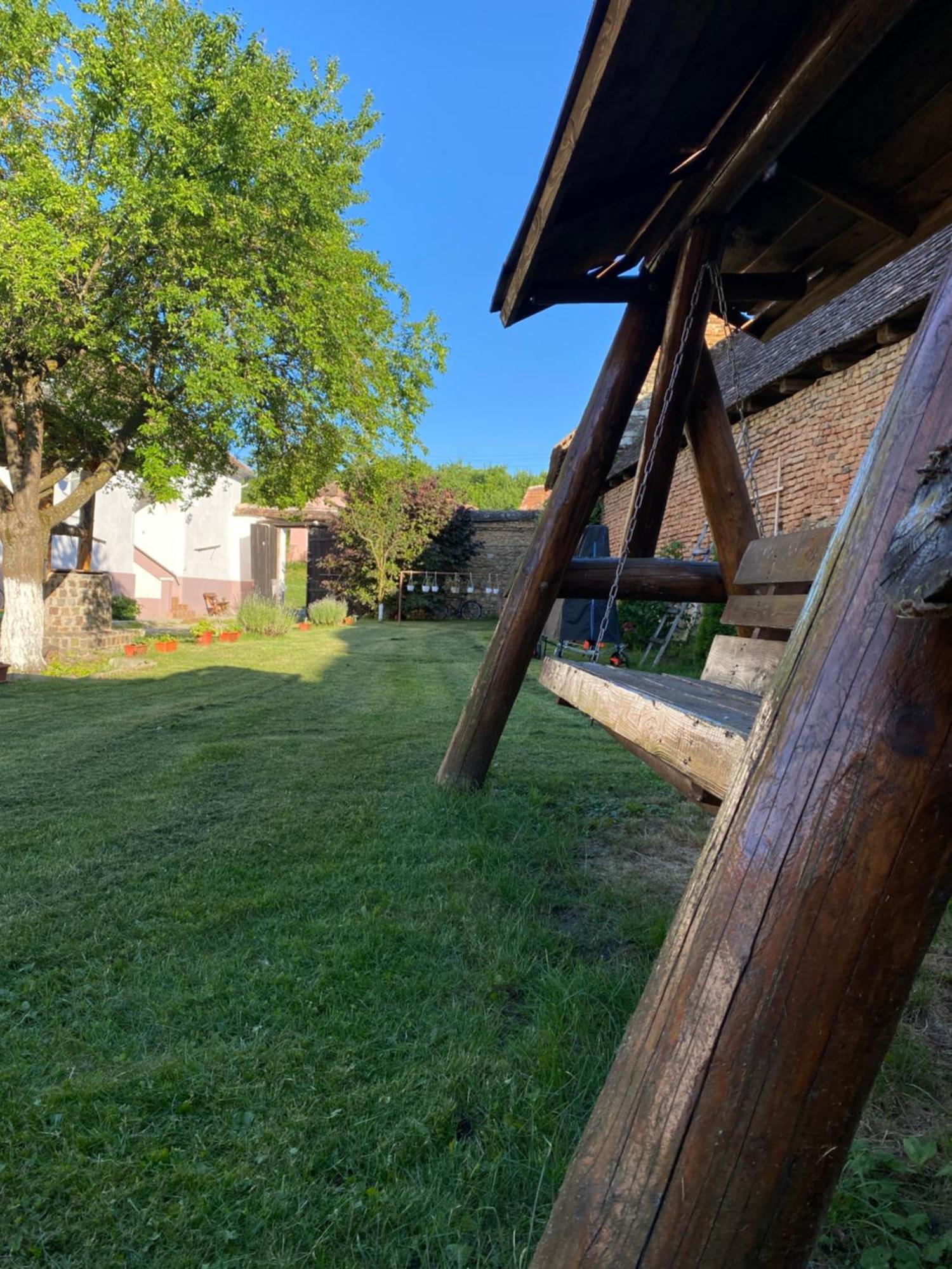 Casa Din Barcut Pension Buitenkant foto